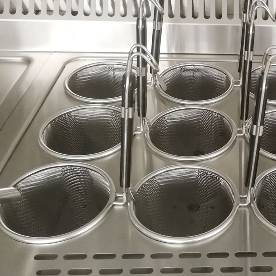 Commercial Noodle Cooker 18kW Automatic Lifting System For Restaurants