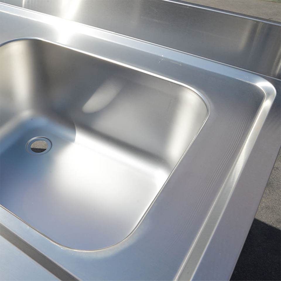 Compact Stainless Steel Single Bowl Sink for Restaurant Kitchens