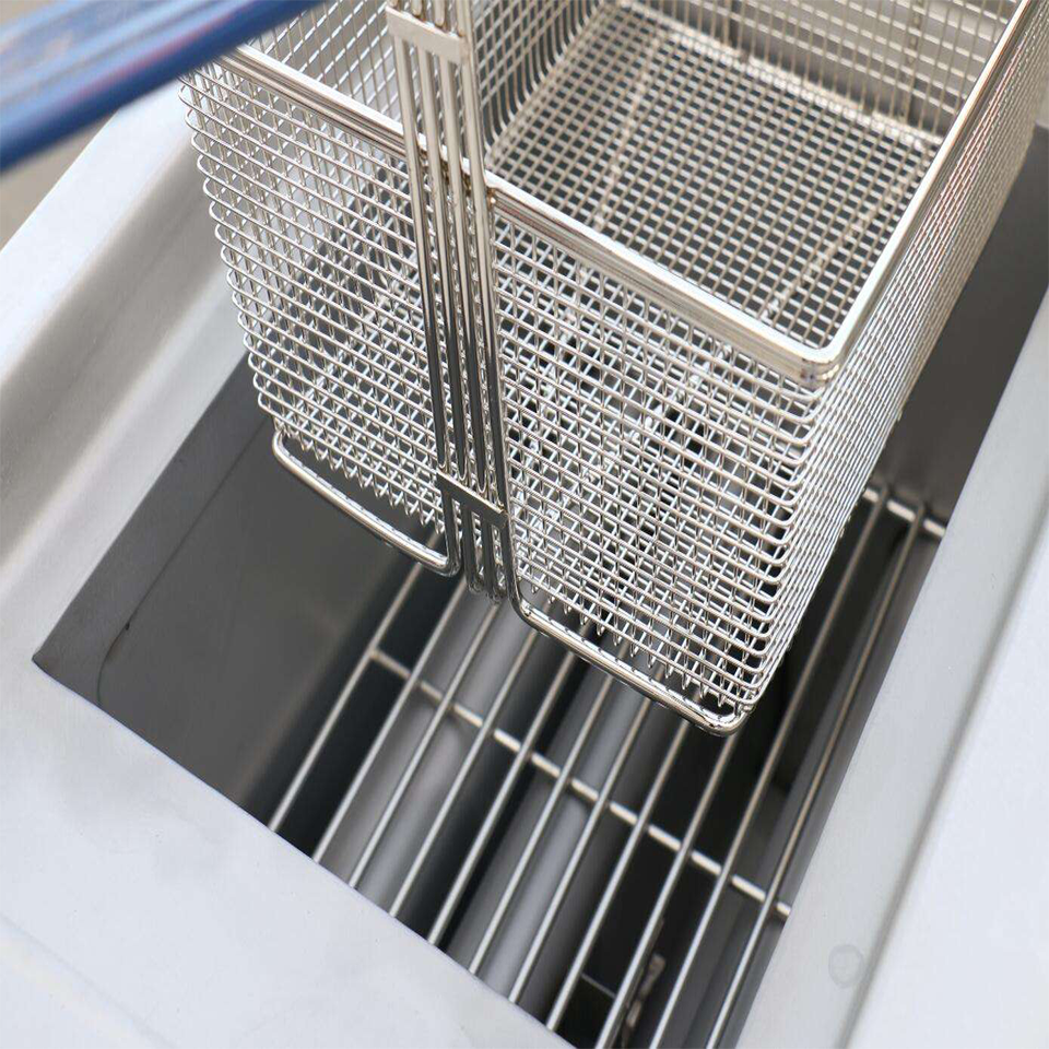 HKE-DZ-900S Commercial Gas Deep Fryer 15.5kW Stainless Steel 17-20L